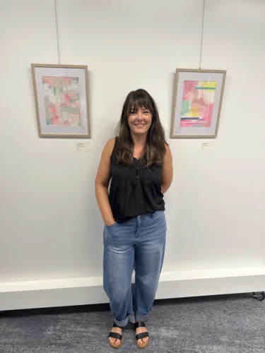 Toledo artist Hannah Mullen sees artwork featured at major exhibits in Des Moines